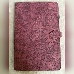 Elegant Tablet‎ Case in Maroon Galaxy A7lite